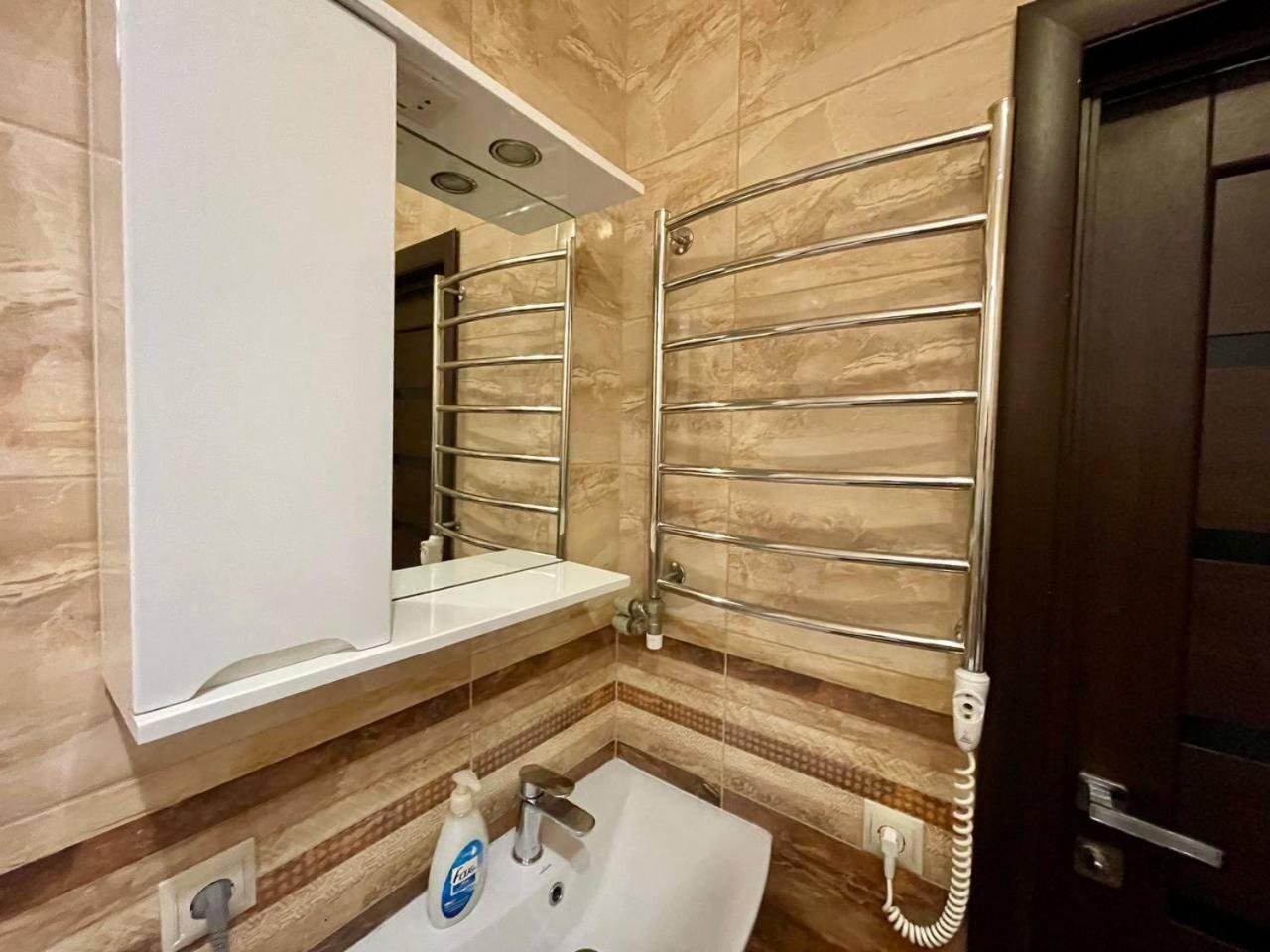 Apartments In Uzhgorod For You. Bagian luar foto