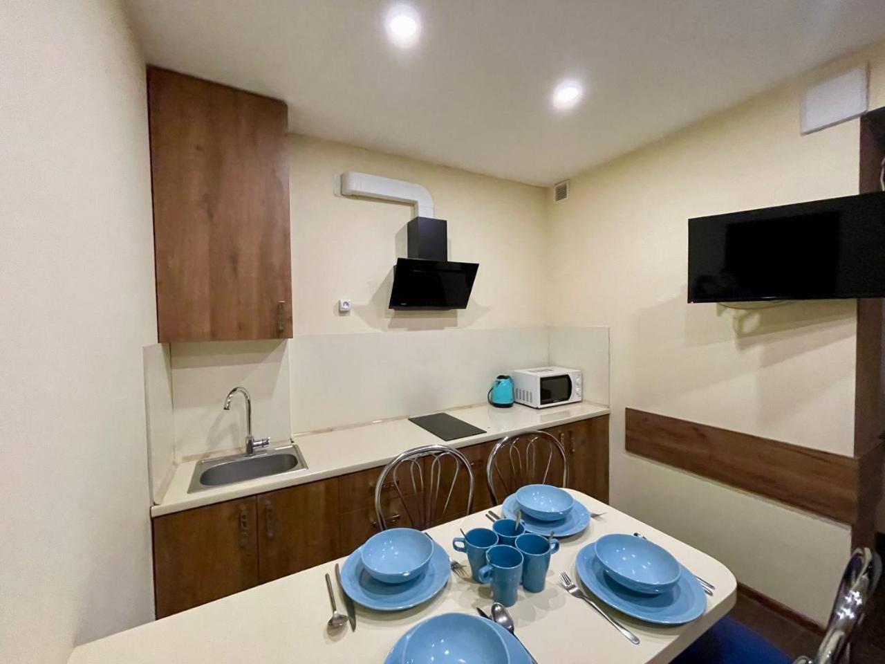 Apartments In Uzhgorod For You. Bagian luar foto