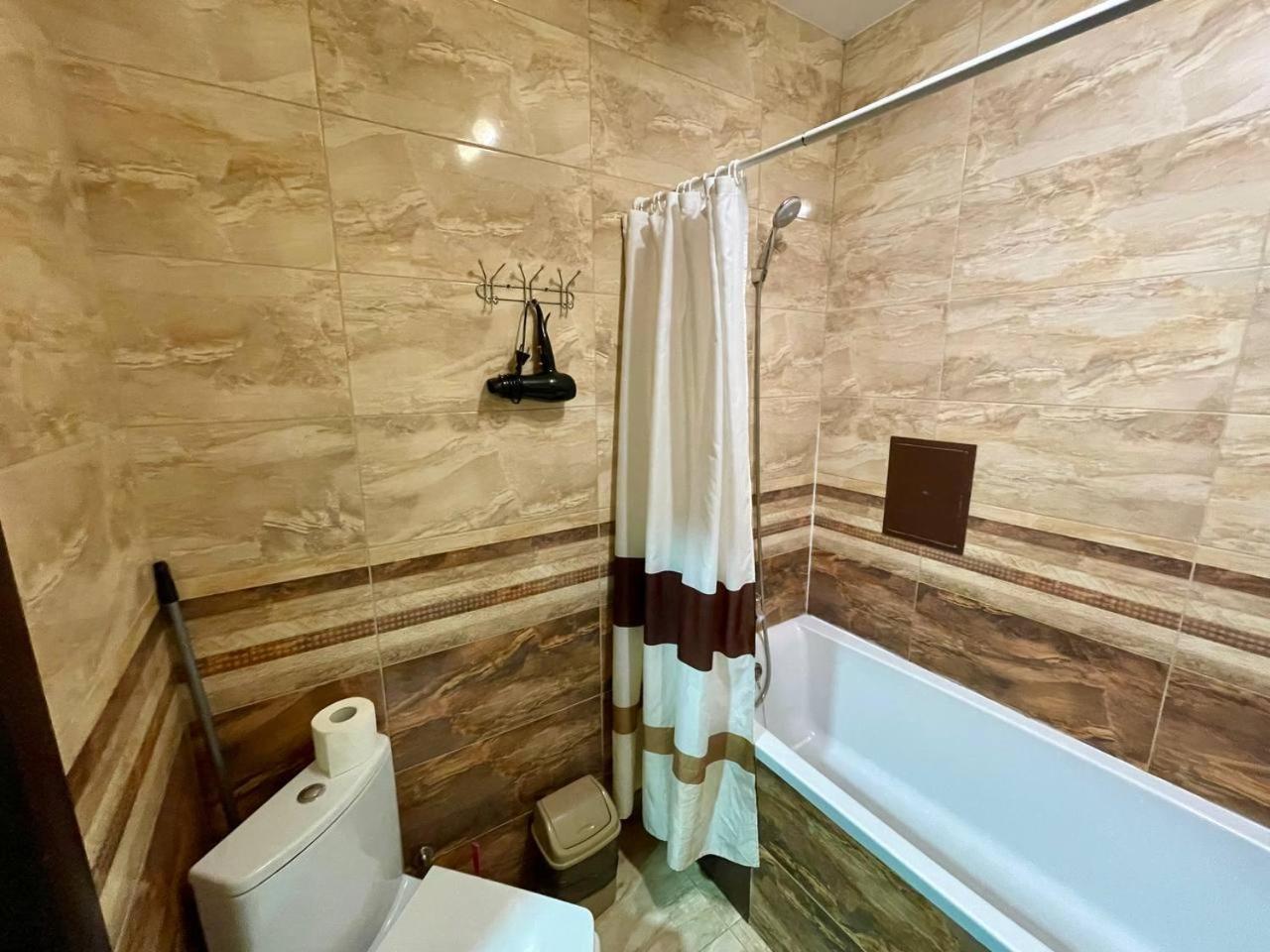 Apartments In Uzhgorod For You. Bagian luar foto