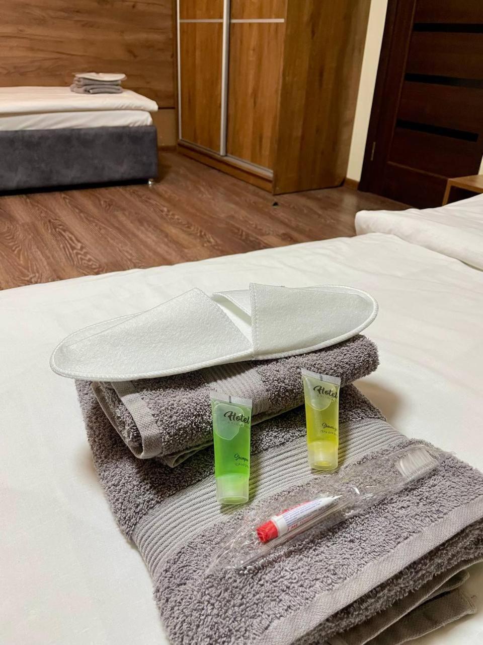 Apartments In Uzhgorod For You. Bagian luar foto