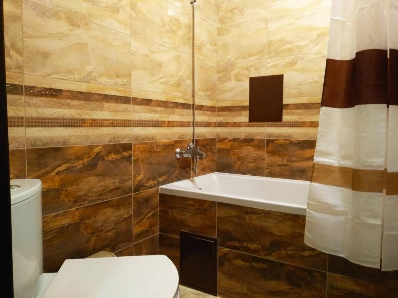 Apartments In Uzhgorod For You. Bagian luar foto